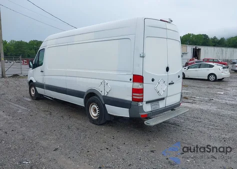 2011 Mercedes-Benz Sprinter 2500 High Roof z USA, uszkodzony, nr VIN WD3PE8CB6B5581399